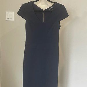 Slate & Willow Size 4 Mid Length Dress
